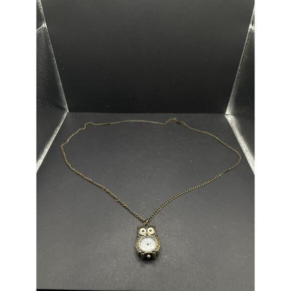 Vintage DBS Signed Goldtone Owl Pendant Quartz Watch w/ Chain Necklace - Picture 4 of 11